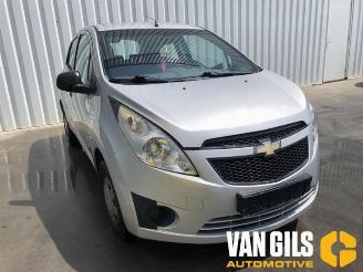 Chevrolet Spark Spark (M300), Hatchback, 2010 / 2015 1.0 16V picture 2