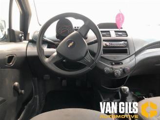 Chevrolet Spark Spark (M300), Hatchback, 2010 / 2015 1.0 16V picture 9