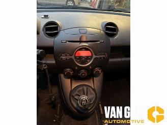 Mazda 2 2 (DE), Hatchback, 2007 / 2015 1.3 16V S-VT High Power picture 14
