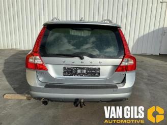 Vrakbiler auto Volvo V-70 V70 (BW), Combi, 2007 / 2016 1.6 T4 16V 2013/7