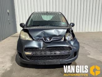 skadebil auto Peugeot 107 107, Hatchback, 2005 / 2014 1.0 12V 2011/7