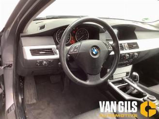 BMW 5-serie 5 serie Touring (E61), Combi, 2004 / 2010 525i 24V picture 20