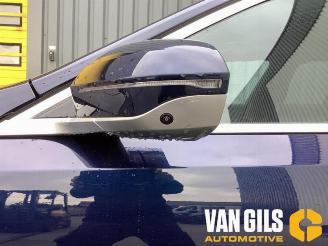 BMW 5-serie 5 serie (G60), Sedan, 2023 530e 2.0 TwinPower Turbo 16V picture 12