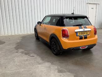 Mini Cooper 1.5L picture 5