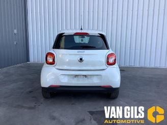 krockskadad bil auto Smart Forfour Forfour (453), Hatchback 5-drs, 2014 1.0 12V 2018/4