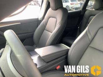 Tesla Model Y Model Y (5YJY), SUV, 2019 RWD picture 24