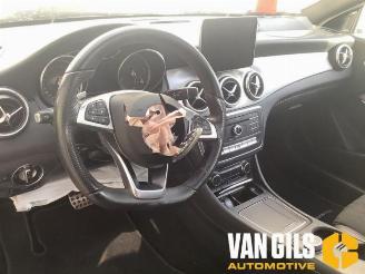 Mercedes Cla-klasse CLA (117.3), Sedan, 2013 / 2019 1.6 CLA-180 16V picture 13