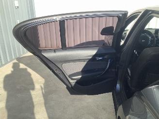 BMW 1-serie 116d 1.5 12V TwinPower picture 12