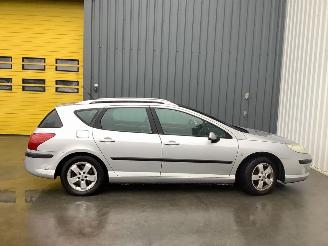 damaged passenger cars Peugeot 407 1.8 16V Benzine 2007/4