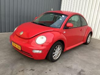 Damaged car Volkswagen Beetle  2001/12