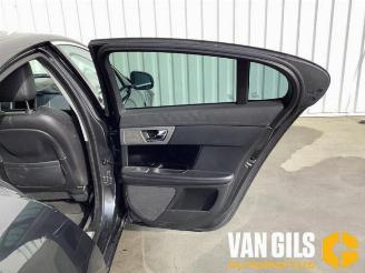 Jaguar XF XF (CC9), Sedan, 2008 / 2015 3.0 D V6 24V picture 10