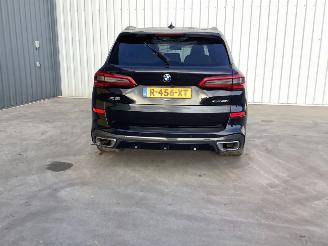 Voiture accidenté BMW X5 xDrive 40i 3.0 Benzine 340pk 2019/12