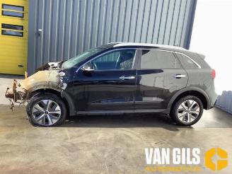 Dezmembrări autoturisme Kia Niro Niro I (DE), SUV, 2016 / 2022 E-Niro 64 kWh 2021/11