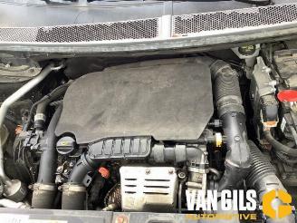 Peugeot 5008 5008 II (M4/MC/MJ/MR), MPV, 2016 / 2024 1.2 12V e-THP PureTech 130 picture 24