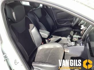 Renault Clio Clio IV (5R), Hatchback 5-drs, 2012 / 2021 1.2 TCE 16V GT EDC picture 12