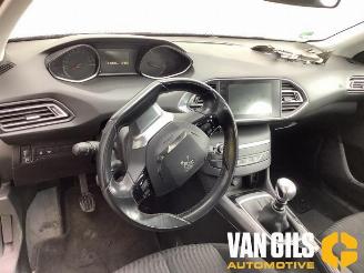 Peugeot 308 308 SW (L4/L9/LC/LJ/LR), Combi 5-drs, 2014 / 2021 1.6 BlueHDi 120 picture 15