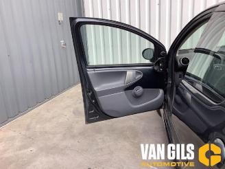 Toyota Aygo Aygo (B10), Hatchback, 2005 / 2014 1.0 12V VVT-i picture 16