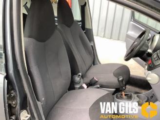 Toyota Aygo Aygo (B10), Hatchback, 2005 / 2014 1.0 12V VVT-i picture 14