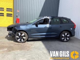 Coche siniestrado Volvo Xc-60 XC60 II (UZ), SUV, 2017 2.0 T6 16V Recharge, Twin Engine AWD 2024/6