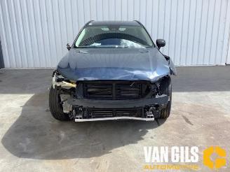 Volvo Xc-60 XC60 II (UZ), SUV, 2017 2.0 T6 16V Recharge, Twin Engine AWD picture 2