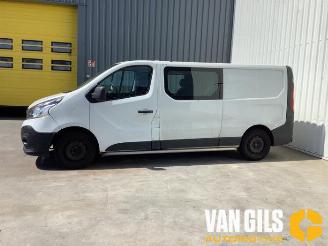 Uttjänta bilar auto Renault Trafic Trafic (1FL/2FL/3FL/4FL), Van, 2014 1.6 dCi 90 2015/1