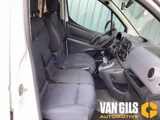 Peugeot Partner Partner Tepee (7A/B/C/D/E/F/G/J/P/S), MPV, 2008 / 2018 1.6 HDiF 90 16V Phase 1 picture 10