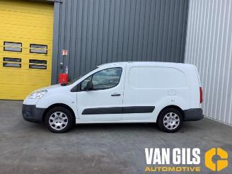 Autoverwertung Peugeot Partner Partner Tepee (7A/B/C/D/E/F/G/J/P/S), MPV, 2008 / 2018 1.6 HDiF 90 16V Phase 1 2011/8