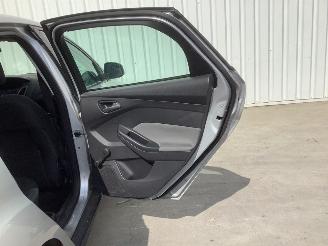 Ford Focus 1.0 Ti-VCT EcoBoost, benzine picture 9