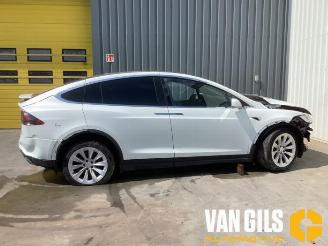 Tesla Model X Model X, SUV, 2013 / 2026 EV AWD picture 9