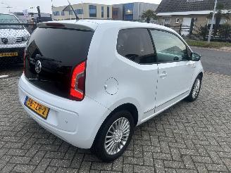 Volkswagen Up!  picture 5