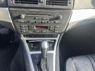 BMW X3 3.0SI picture 11