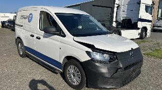 krockskadad bil bedrijf Volkswagen Caddy MODIFIED PARTITION WALL 2022/12