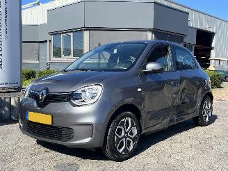 skadebil auto Renault Twingo Z.E. R80 Collection 2022/12