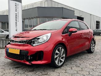 Vaurioauto  passenger cars Kia Rio 1.2 CVVT ExecutiveLine 2016/5