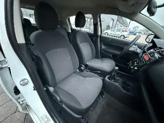 Mitsubishi Space-star 1.0 Cool+ picture 14