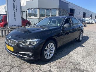  BMW 3-serie 320i Edition Luxury Line Purity Executive 2018/3
