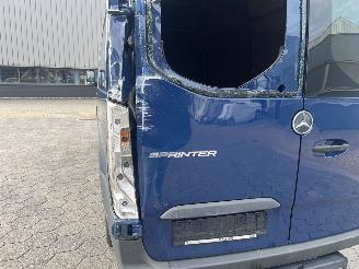 Mercedes Sprinter 2.2 316 MBux L2H2 120KW picture 9