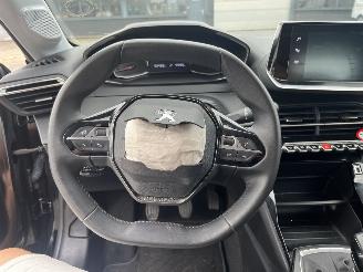 Peugeot 208 1.2 PureTech Active picture 17