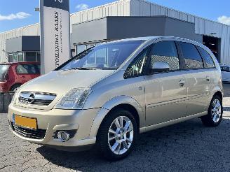 Schadeauto Opel Meriva 1.6-16V Cosmo 2009/10
