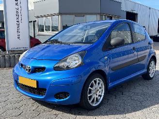 Auto incidentate Toyota Aygo 1.0-12V Access 2010/5