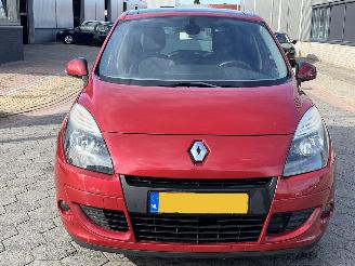 Renault Mégane Scénic 1.6 Expression picture 2