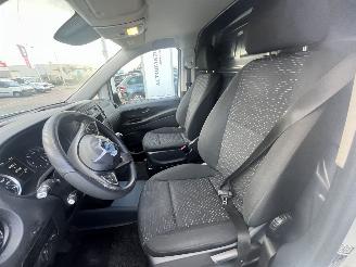 Mercedes Vito 114 CDI Lang picture 15