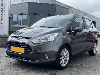 krockskadad bil auto Ford B-Max 1.5 TDCI titanium 2015/4