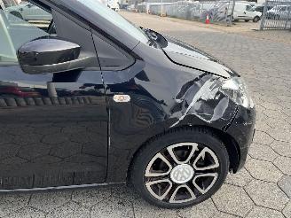 Volkswagen Up! 1.0 high up! BlueMotion picture 11