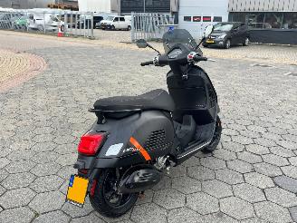 Vespa  GTS 300 SuperSport HPE picture 6