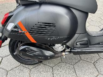 Vespa  GTS 300 SuperSport HPE picture 11