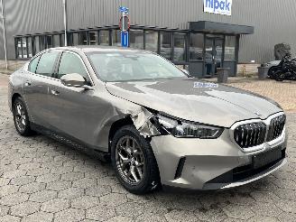 BMW 5-serie 520i picture 3