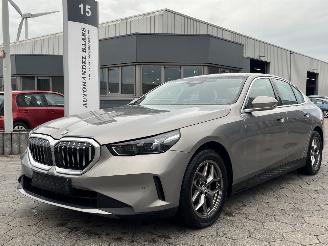 Schadeauto BMW 5-serie 520i 2024/1