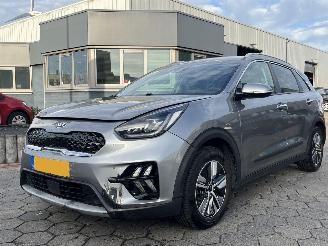 uszkodzony samochody osobowe Kia Niro 1.6 GDi Hybrid DynamicPlusLine 2020/12