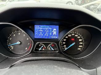 Ford Focus 1.0 EcoBoost Titanium picture 19